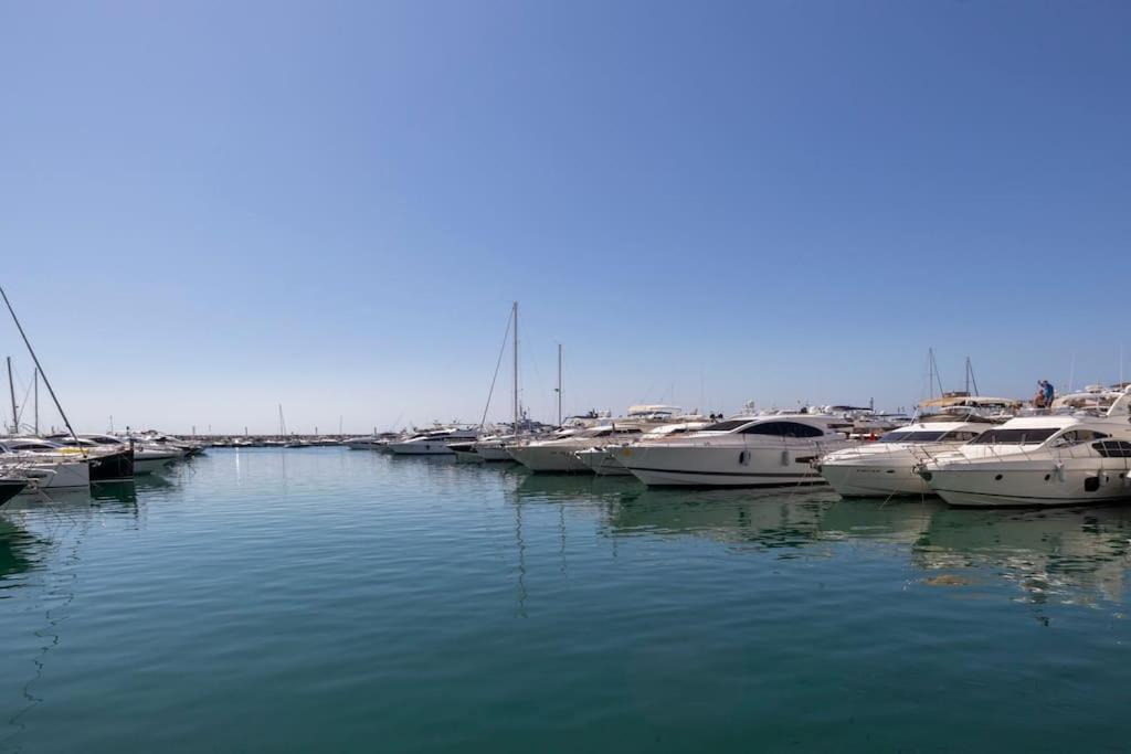 Appartamento Luxury Sea View Puerto Banus Marbella Esterno foto