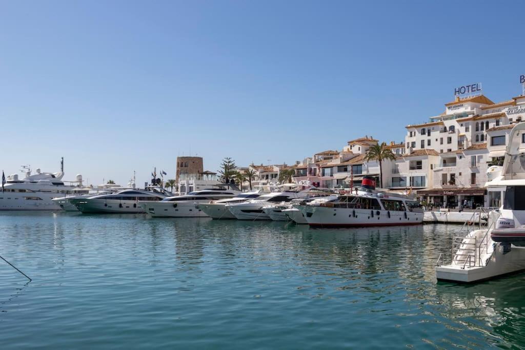 Appartamento Luxury Sea View Puerto Banus Marbella Esterno foto